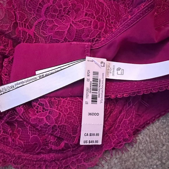 Victoria’s Secret Set! New with tags, never worn! - Picture 3 of 3